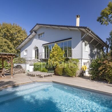 Maison 12 pièces 622000 €