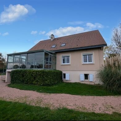 Maison 10 pièces 263000 €