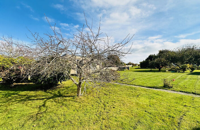 LANVEOC – Magnifique maison traditionnelle avec vue panoramique sur la rade de Brest, à proximité du port — photo 5
