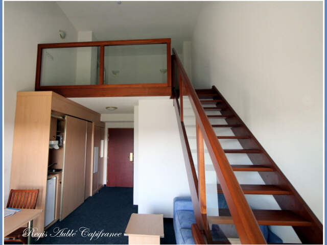 Dpt Ille et Vilaine (35), à vendre à BRUZ appartement T2 en Duplex en résidence sécurisée — photo du bien