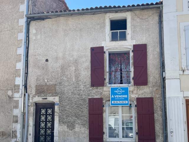 Maison à vendre 5 pièces LA MOTHE SAINT HERAY (79) — photo du bien