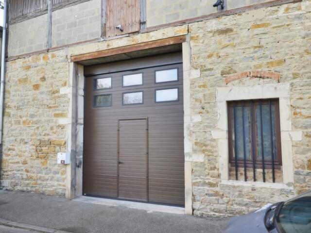 Maison à vendre 7 pièces proche de MONTREVEL EN BRESSE (01) — photo du bien
