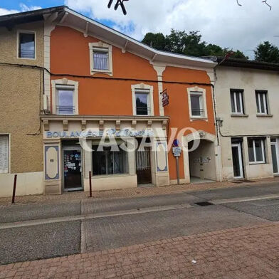 Commerce  143000 €