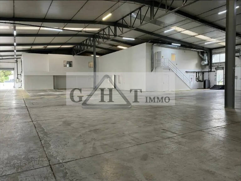 LOCAL D'ACTIVITÉS A VENDRE 1200m2 ARGENTEUIL — photo 1