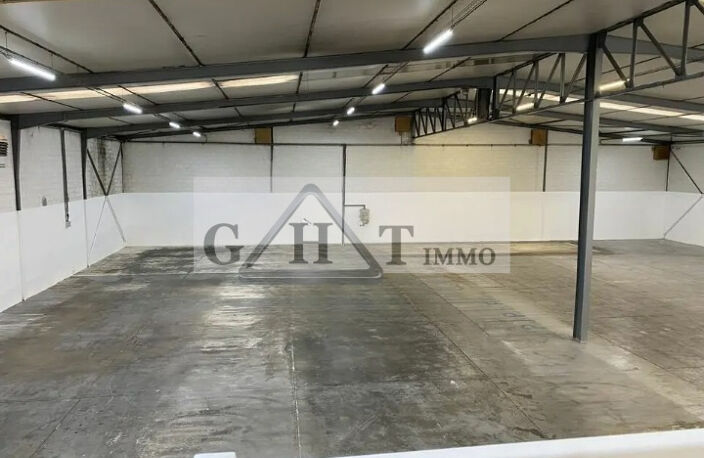 LOCAL D'ACTIVITÉS A VENDRE 1200m2 ARGENTEUIL — photo 2