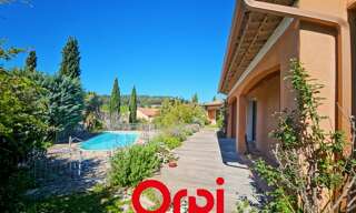 Maison 7 Pièces 200 m² à vendre à Le Castellet (83330)