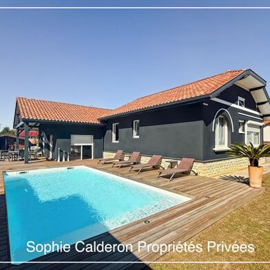 Maison 9 pièces 598000 €