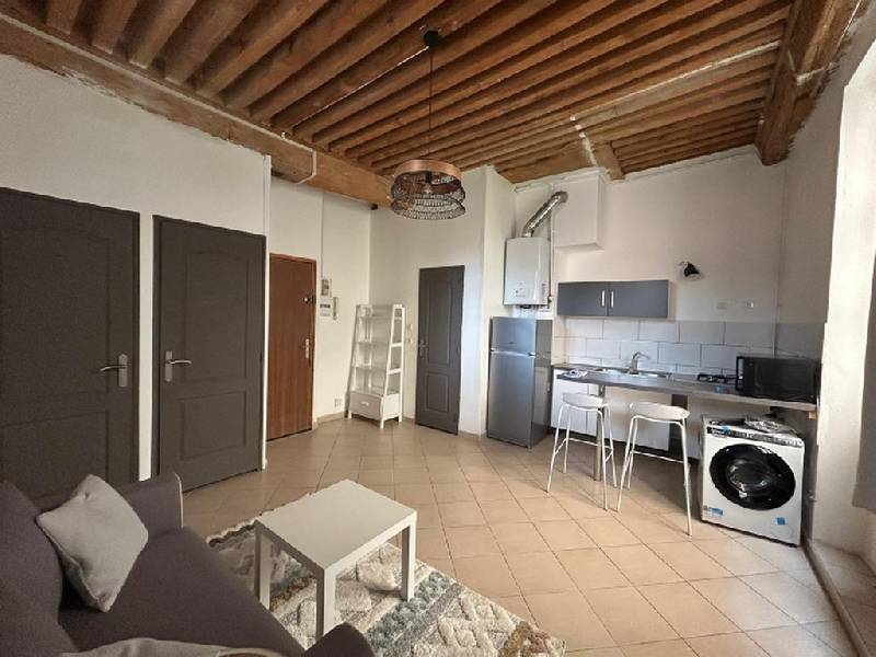 Location T2 48 m² à Lyon 1 895 ¤ CC /mois