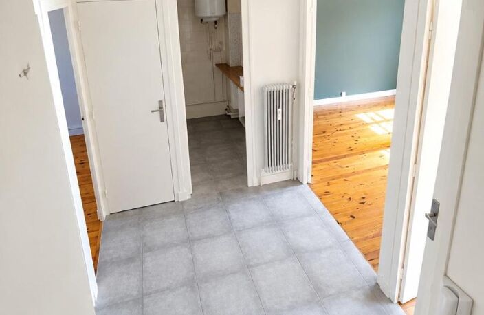 Location appartement 3 pièces 60 m² à Saint-Étienne (42000) — photo 5