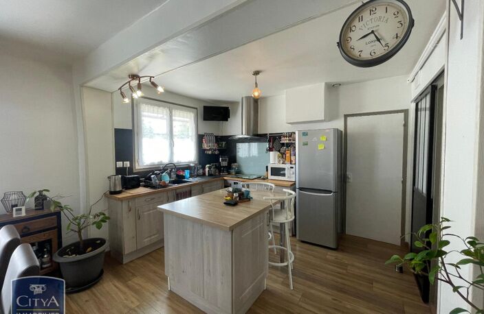 Vente maison 5 pièces 100 m² Saint-Maur (36250) — photo 5