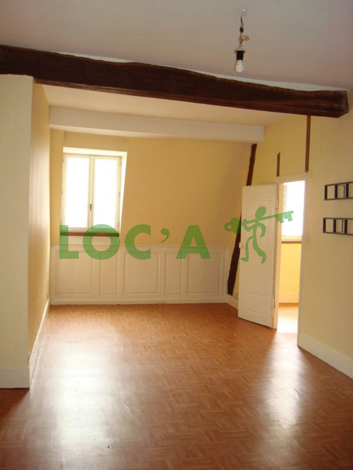 Location T2 50 m² à Dijon 561 ¤ CC /mois