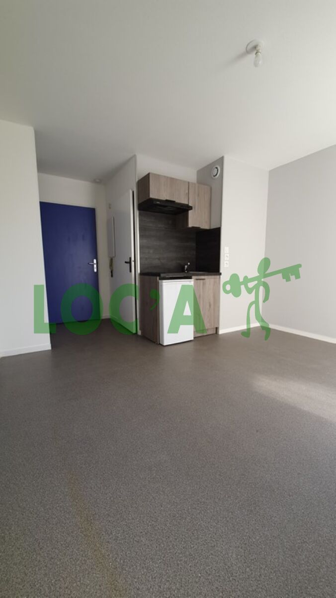 Location Studio 18 m² à Dijon 441 ¤ CC /mois