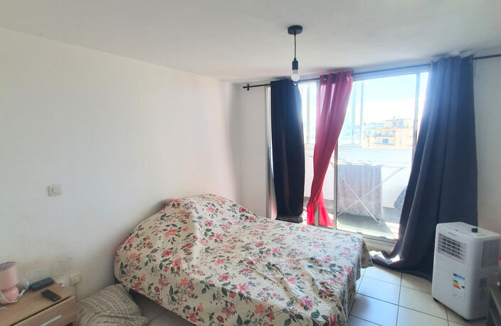 Dépt Hérault (34), à vendre SETE Appartement T3 Duplex de 53 — photo 4