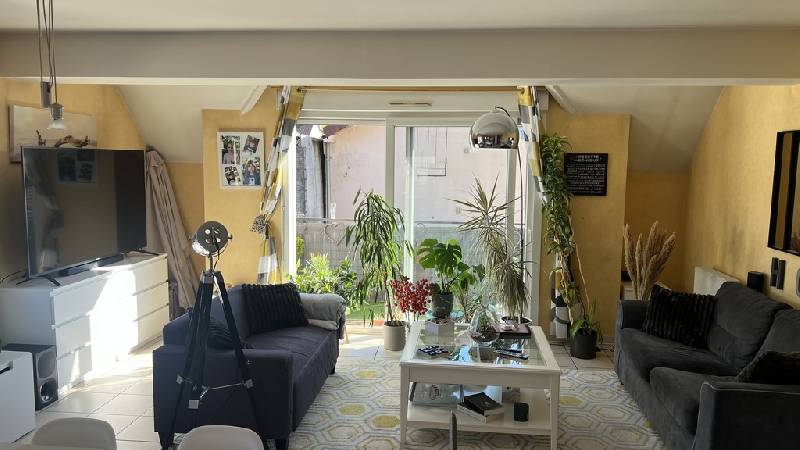 Location T3 72 m² à Dijon 892 ¤ CC /mois