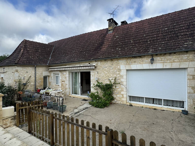 Maison en pierres avec dépendance et Grand Hangar à 15 minut — photo 1