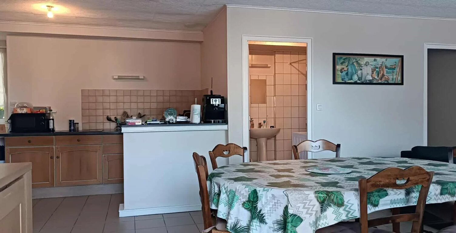 SAINT-GÉRAND – GRAND APPARTEMENT T3 – 1 CHAMBRE — photo 1