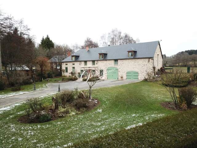 Au coeur du MORVAN : Ancien Moulin d'exception restauré en Bourg — photo du bien