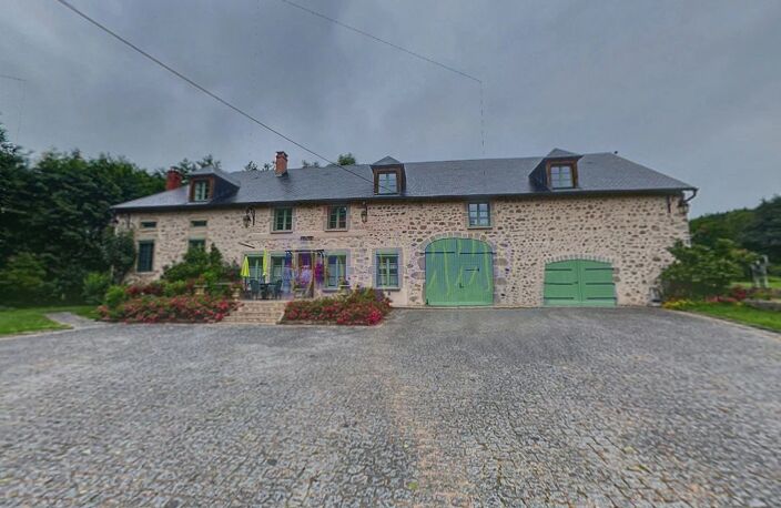 Au coeur du MORVAN : Ancien Moulin d'exception restauré en Bourg — photo 2