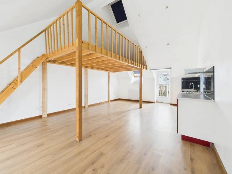 En exclusivité à SAULIEU: maison de ville — photo 1