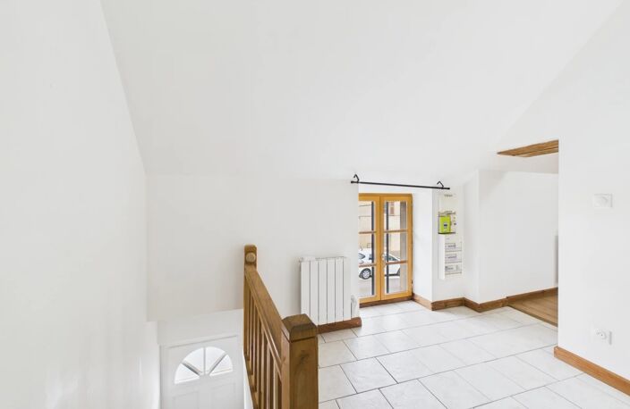 En exclusivité à SAULIEU: maison de ville — photo 3