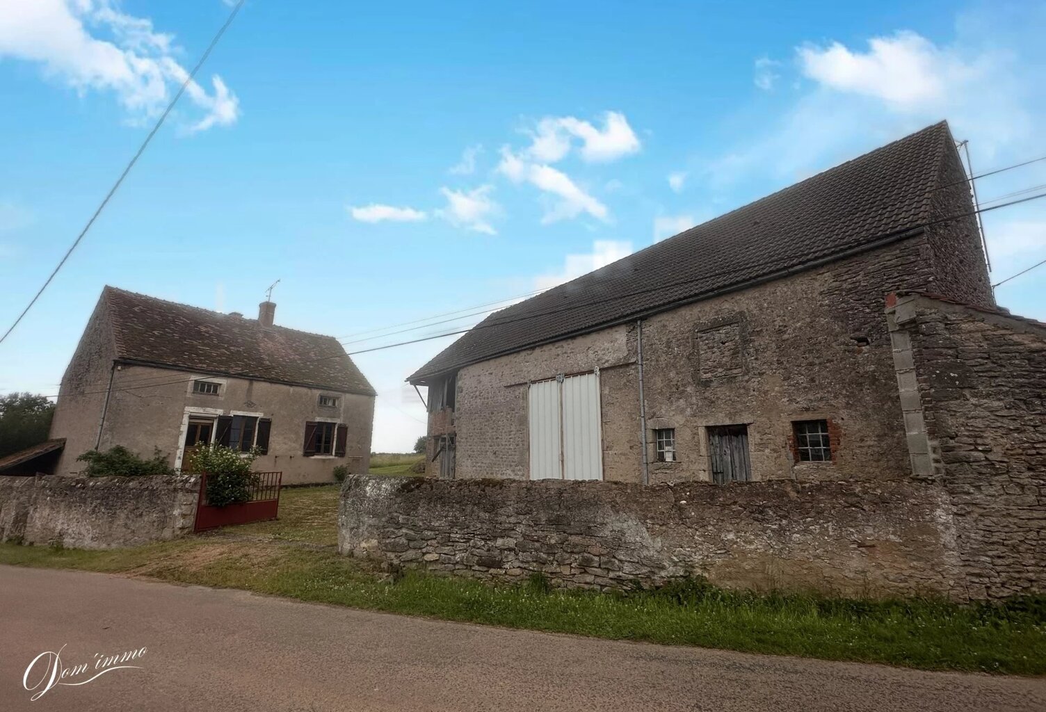 En exclusivité , dans l' Auxois Maison de caractère — photo 1