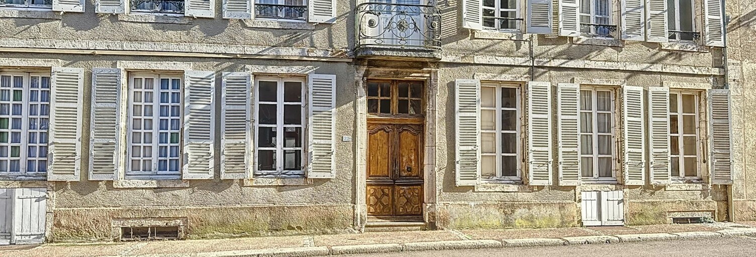 Maison 7 Pièces 266 m² à vendre à Saulieu (21210)