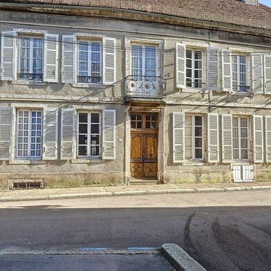 Maison 7 pièces 298000 €