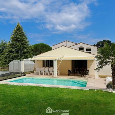 Maison 6 pièces 422800 €