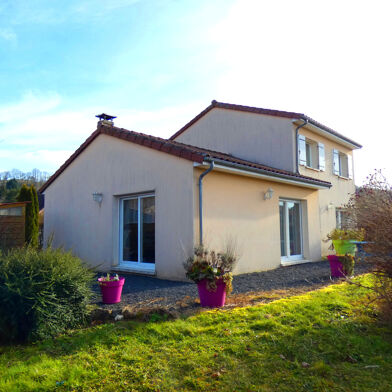 Maison 5 pièces 245000 €