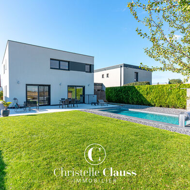 Maison 8 pièces 682500 €