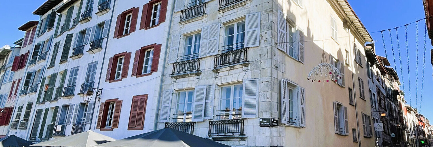 Immeuble  303 m² à vendre à Bayonne (64100)