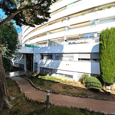 Appartement 1 pièces 136500 €