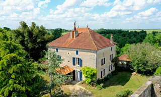 Maison 7 Pièces 229 m² à vendre à Saint-Front (16460)