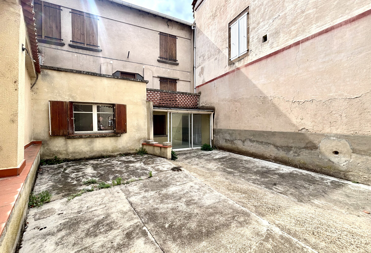 Maison T6 à rénover   120 m2   Monestiès — photo 1