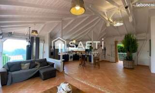 Maison 6 Pièces 155 m² à vendre à Les Trois-Îlets (97229)