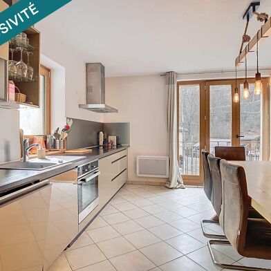 Appartement 4 pièces 270000 €