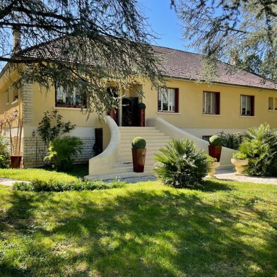 Maison 11 pièces 249000 €