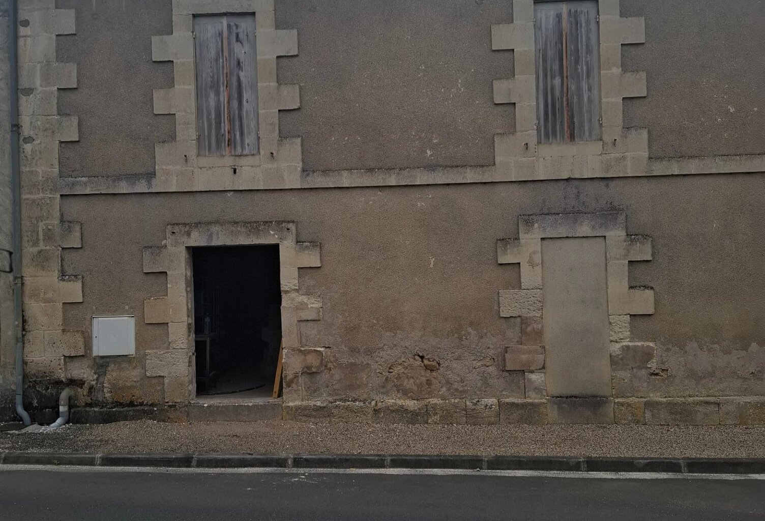offre spécial investisseur pour la création d'un appartement voir deux avec 2 places de parking — photo 1