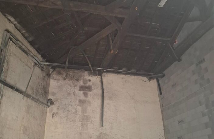 offre spécial investisseur pour la création d'un appartement voir deux avec 2 places de parking — photo 2