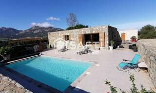 Maison 5 Pièces 170 m² à vendre à Calenzana (20214)