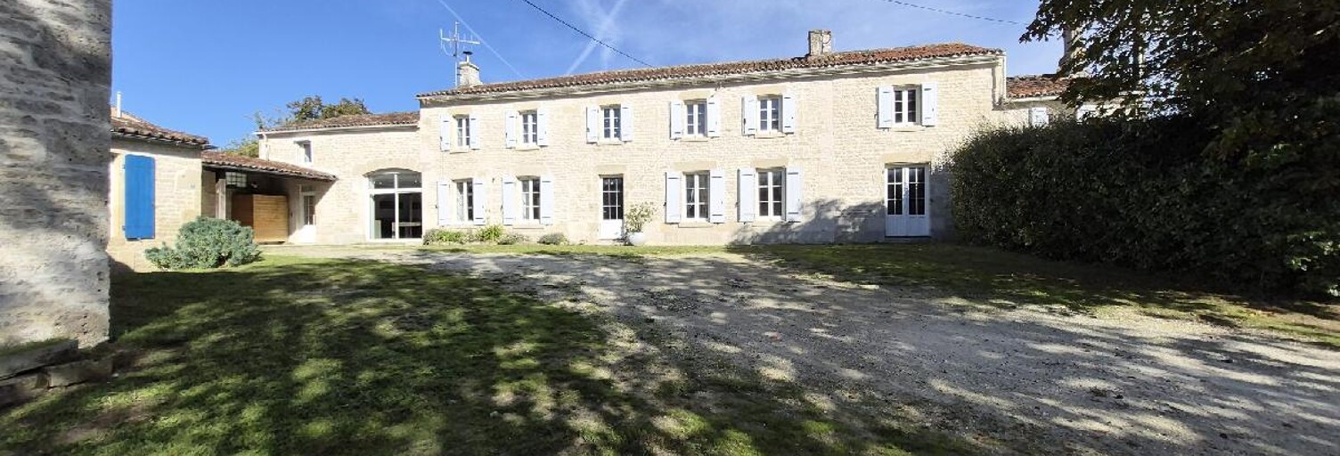Maison 13 Pièces 315 m² à vendre à Coivert (17330)