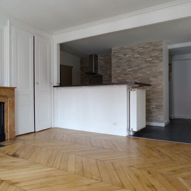 Appartement 3 pièces 1365 €