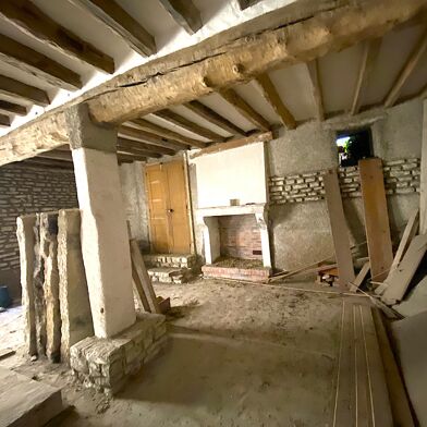 Local industriel  29000 €