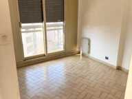 EXCLUSIVITÉ – SAINT-RAPHAËL – Appartement T2 à rénover — photo 3