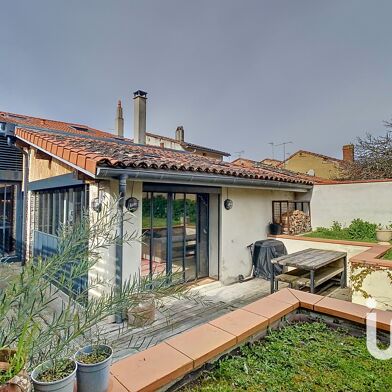 Maison 8 pièces 630000 €