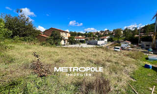 Terrain  732 m² à vendre à Villechenève (69770)