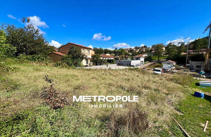 Terrain constructible de 732m2 — photo 2