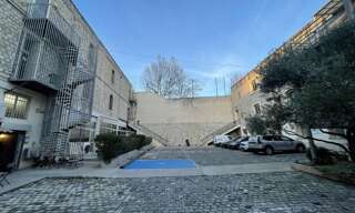 Commerce 1 Pièce 230 m² à louer à Marseille 1 (13001)