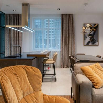 Appartement 4 pièces 819000 €