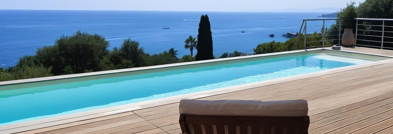 Maison 7 Pièces 215 m² à vendre à Saint-Raphaël (83530)